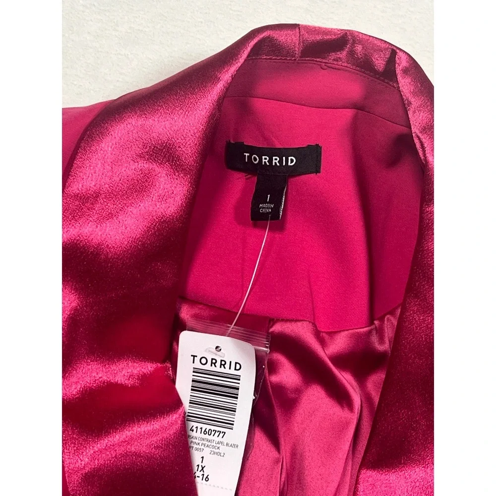 Torrid Pink Peacock Sharkskin Contrast Lapel Blazer 1X 14-16 Barbiecore Formal